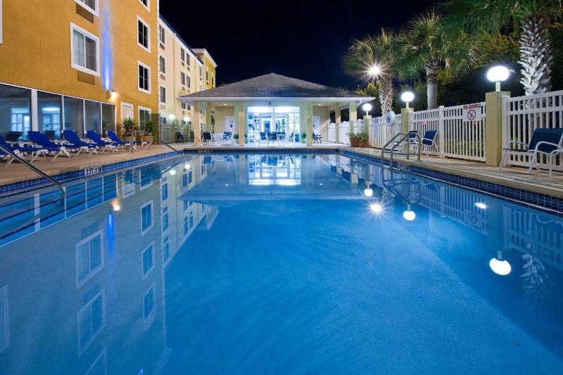 Holiday Inn Express Hotel & Suites Gainesville By Ihg מראה חיצוני תמונה