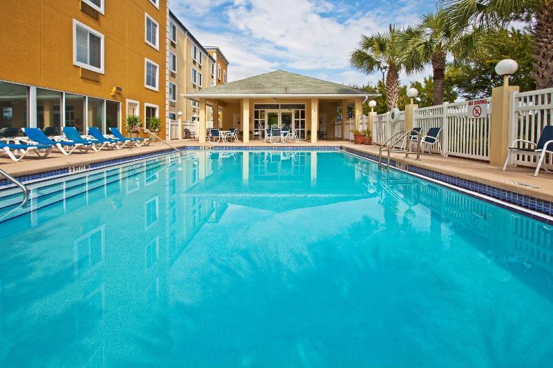 Holiday Inn Express Hotel & Suites Gainesville By Ihg מראה חיצוני תמונה